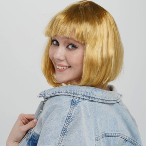 Altın Renk Düz Kesim Küt Parti Peruğu Kısa Takma Saç