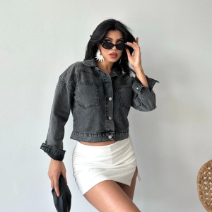 Çift cepli kol katlamalı süper taş enzim yıkama crop kot ceket füme d2000