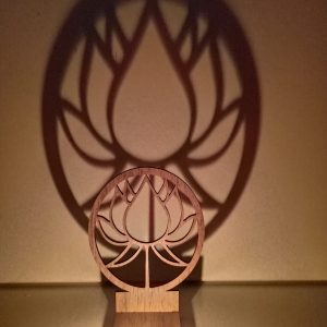 Lotus Çiçeği Figür Kahverengi Ahşap Gölge Mumluk Projeksiyon Biblo – Mum Hediyeli LOT2