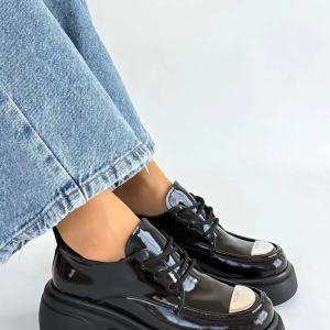 Kiya Siyah Rugan Dolgu Topuk Oxford Ayakkabı (Numara: 36)