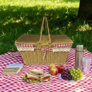 2 Kapaklı Dikdörtgen Plastik Rattan Piknik Sepeti – Doğal Hasır Görünümlü Çok Amaçlı Piknik, Plaj ve Bahçe Sepeti (5296)