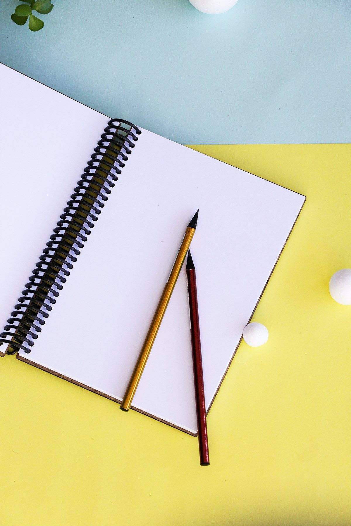 Doğal Ahşap Kapaklı Çizgisiz Defter – Şık ve Dayanıklı Tasarım - Görsel 5