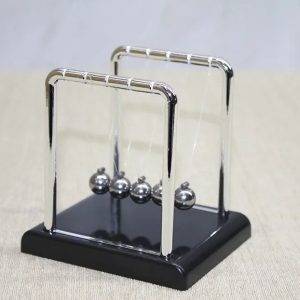 Denge Balans Newton Beşiği - 7,5x8,5 cm Metal Masaüstü Stres Giderici Aksesuar