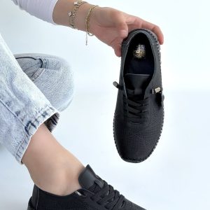 Omma Siyah Deri Lazerli Bağcıklı Spor Ayakkabı