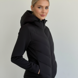 Kadın Siyah Kapüşonlu Hybrid Kadın Spor Ceketi - Rüzgar & Su Geçirmez Mont