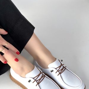 Guot Beyaz Cilt Bağcıklı Babet Ayakkabı