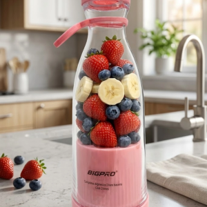 Usb Şarjlı Mini Blender Taşınabilir Smoothie Yapıcı Hafif Ve Pratik Tasarım